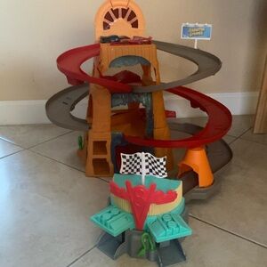 Disney Cars track race set